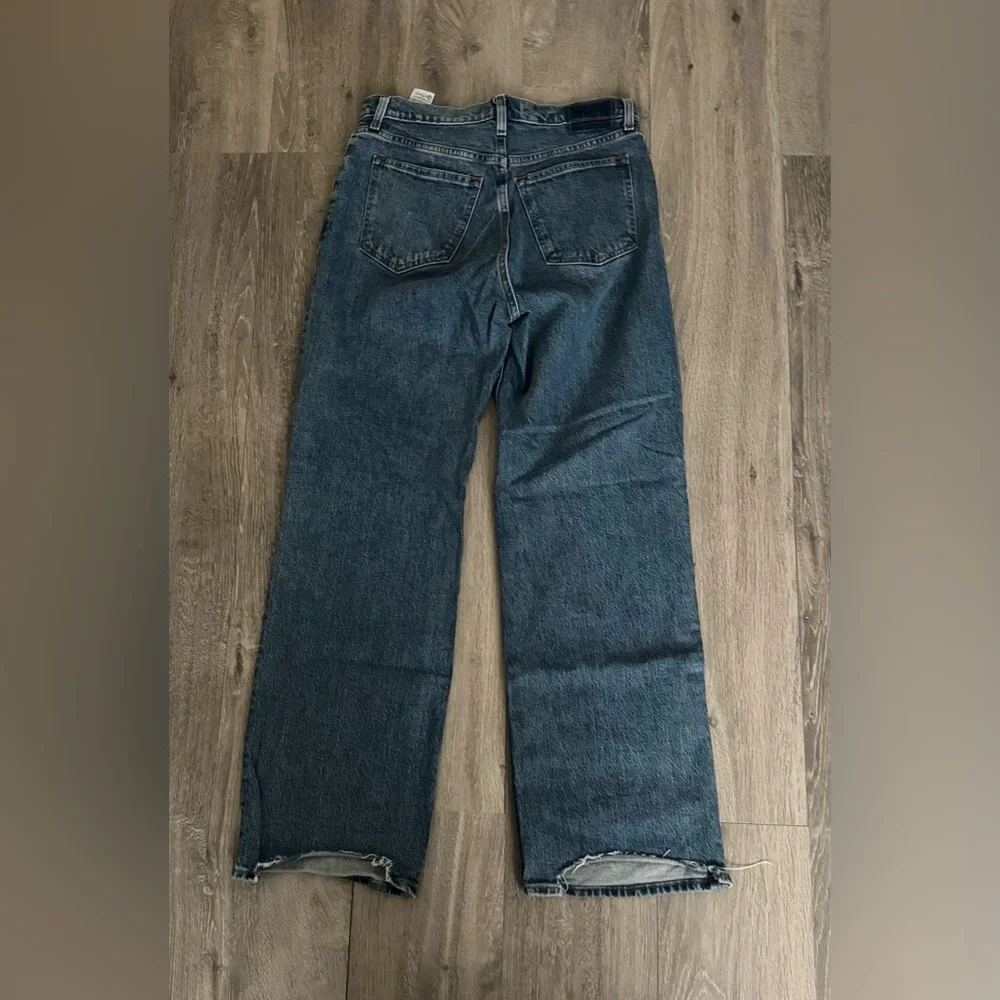 Abercrombie 90s Straight Ultra High Rise Jeans